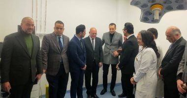 رئيس جامعة سوهاج يفتتح وحدة الجراحات التكميلية وجراحات الحروق.. صور