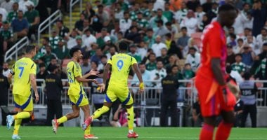 الشبكة نيوز : 
                                            النصر يضرب الأهلي بثلاثية في كلاسيكو الدوري السعودي (فيديو)
                                        