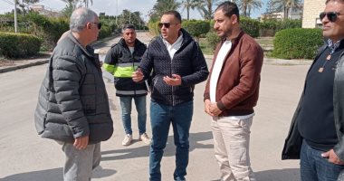 مسئولو جهاز القرى السياحية يتفقدون مشروعات الطرق والوحدات السكنية والبحيرات