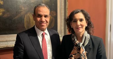 وزير الخارجية والهجرة يلتقى مع المفوضة الأوروبية لإدارة الأزمات