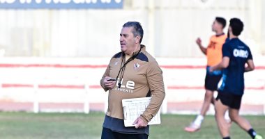 الشبكة نيوز : 
                                            بيسيرو يعود من البرتغال اليوم ويقود تدريب الزمالك غدا
                                        