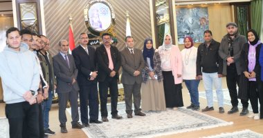 كلية العلوم جامعة جنوب الوادى تختتم فعاليات المدرسة الفلكية الرابعة