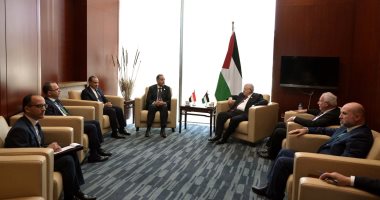 أبو مازن يعرب عن تقديره لدعم الرئيس السيسى للحقوق المشروعة للشعب الفلسطينى