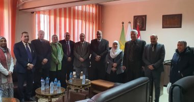 نائب رئيس جامعة بنها تستقبل فريق الاعتماد البرامجي لكلية العلوم  