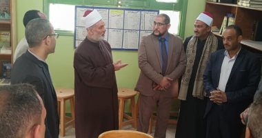 رئيس منطقة سوهاج الأزهرية يتابع المعاهد المرشحة للاعتماد بمعاهد الصلعا والحواويش رئيس منطقة سوهاج الأزهرية يتابع المعاهد المرشحة للاعتماد