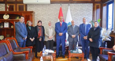 نائب رئيس جامعة دمنهور يستقبل وفد هيئة الجودة التعليم لاعتماد كليتي الطب البيطري والتربية للطفولة المبكرة