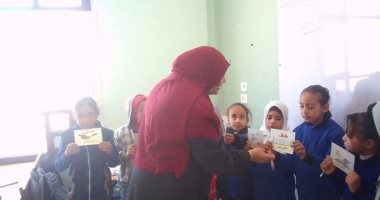 تعليم الوادى الجديد يستكمل البرنامج التعليمى العلاجى لتلاميذ قرى الأربعين بباريس