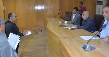 سكرتير عام محافظة الأقصر يعقد لقاء اليوم المفتوح لبحث مشكلات المواطنين