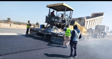 محافظ أسيوط: تقديم الدعم لإنهاء ازدواج الطريق الزراعى بين منقباد ومنفلوط أعمال ازدواج الطريق الزراعي "أسيوط - ديروط"