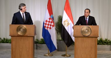 رئيس الوزراء بمؤتمر مع نظيره الكرواتى:الزيارة تدشن مرحلة جديدة من العلاقات بين بلدينا وتشهد التوقيع على مذكرات تفاهم لتعزيز التعاون.. وتوافق بين مصر وكرواتيا بشأن ما يتعلق بالحل الدائم والعادل للقضية الفلسطينية