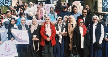 وكيل رياضة الدقهلية تتقدم مسيرة ريحانة تزامنا مع العيد القومى للمحافظة مسيرة ريحانة تزامناً مع الاحتفال بالعيد القومي للدقهلية
