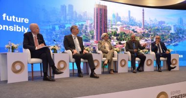 وزير الكهرباء يشارك بحلقة نقاشية وزارية حول تعزيز مستقبل الطاقة فى مصر