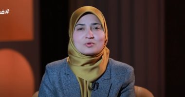 إيمان أبو قورة: سيدنا النبى كان حريصًا على تجنب ما قد يُرتاب منه الدكتورة إيمان أبو قورة عضو مركز الأزهر العالمى للفتوى