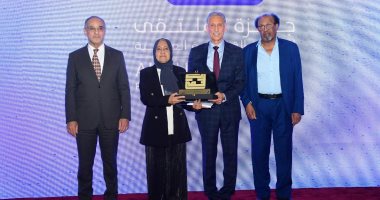 الكاتبة نجمة إدريس تحصد جائزة الملتقى للقصة القصيرة فى دورتها السابعة