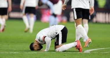 ليفربول يعود من أستون فيلا بتعادل 2-2 ومحمد صلاح يحطم أرقاما جديدة.. فيديو وصور