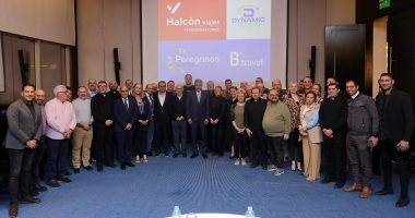 وزير السياحة والآثار يلتقي وفدا كنسيا إسبانيا بعد عودتهم من سانت كاترين