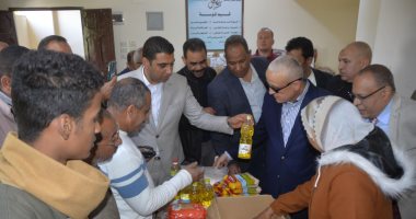 محافظ الأقصر يوجه بزيادة المساعدات وسرعة إرسالها إلى الأشقاء بغزة.. صور
