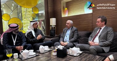 اجتماع لبحث سبل التعاون بين مدينة الإنتاج الإعلامي والوطنية للإعلام وعرب سات