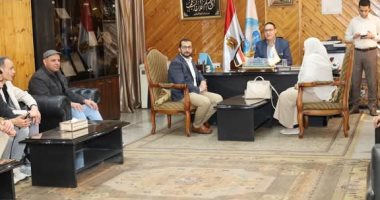 رئيس مياه الشرب بالغربية يكرم المتدربين فى ختام دورة البصمة الكربونية
