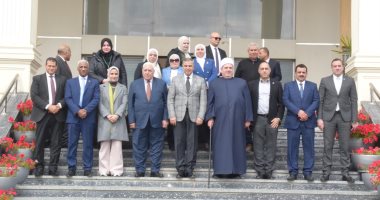 محافظ الإسكندرية للنواب: خطة لجعل المحافظة على رأس خريطة السياحة الدينية