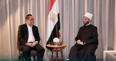 وزير الأوقاف ينعى وزير الإصلاح البيروقراطى وتنمية الموارد البشرية الإندونيسى السابق