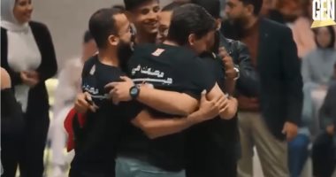 فريق جامعة مصر الدولية صاحب فكرة تسهيل التصنيع المحلى يصعد بتحدي "GEN Z" جانب من الحلقة