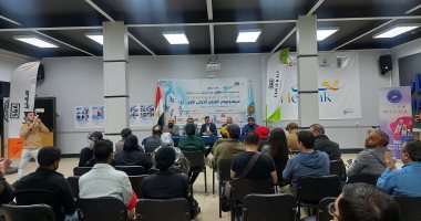الفنون الجميلة بالأقصر تدشن النسخة الأولى من سيمبوزيوم الفنون الدولى.. صور