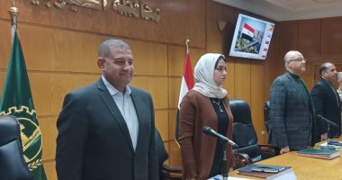 محافظ القليوبية يكرم المشاركين بقوافل الإغاثة لغزة ويعلن زيادة حصة المواد البترولية