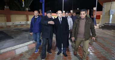 محافظ كفر الشيخ يتفقد عددا من المشروعات الخدمية بقرى حياة كريمة بمطوبس جانب من الجولة