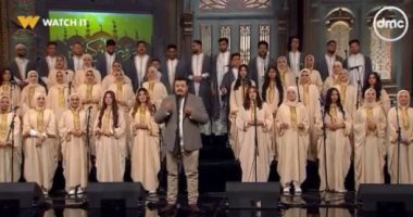 المنشد أحمد العامري: "متمرمغ فى تراب بلدى.. والرئيس السيسي أشاد بصوتي" المنشد أحمد العامري