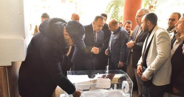 محافظ أسيوط يشهد تسليم 3 حضانات أطفال جديدة لمستشفى النساء والولادة