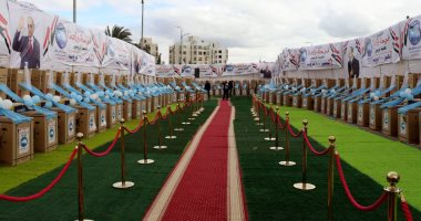 توزيع 100 جهاز عروسة و50 رحلة عمرة و25 كرسيا متحركا بالإسماعيلية