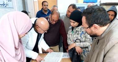 وكيل صحة قنا يتفقد مستشفى نقادة المركزى ويحيل عددا من المقصرين للتحقيق