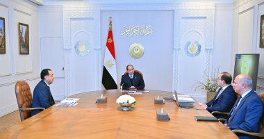 الرئيس السيسى يستعرض مع مدبولى وكجوك حزم الحماية الاجتماعية