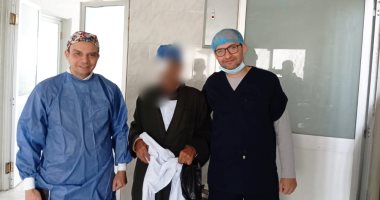 إجراء 10 عمليات "مياه بيضاء فاكو" بمستشفى رمد طهطا ضمن "القضاء على قوائم الانتظار" الفريق الطبى