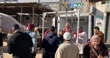 حياة كريمة.. تخفيضات على اللحوم البلدية والمجمدة فى الإسماعيلية لحوم