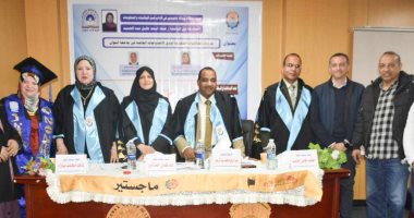 مناقشة أول رسالة ماجستير لذوى الاحتياجات الخاصة بجامعة أسوان