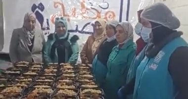 لحمة ورز وبطاطس.. وجبات إفطار من مطبخ المجلس القومي للمرأة بكفر الشيخ.. فيديو