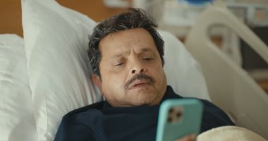 مسلسل شهادة معاملة أطفال الحلقة 2.. هنيدي بعد الغيبوبة "مش فاهم حاجة"