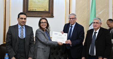 جامعة القاهرة تنظم حفلا لتسليم جوائز الفائزين فى مسابقة شوقي الفنجرى 2024