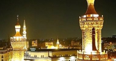 الشبكة نيوز : 
                                            مآذن الأزهر الشريف التاريخية تعكس روعة العمارة الإسلامية.. روحانية وجمال في رمضان
                                        