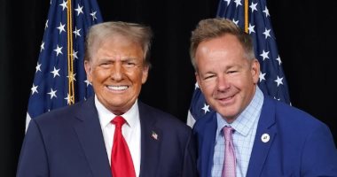 سأل زيلينسكى لماذا لا ترتدي بدلة فأشعل أزمة جيوسياسية ..من هو صحفى ترامب؟