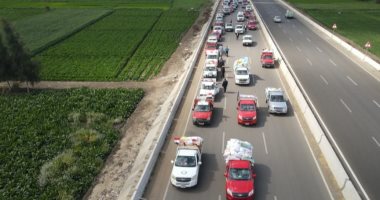 الكل شارك باللى يقدر عليه.. أبناء كفر الشيخ يسطرون ملحمة بقافلة مساعدات لغزة تعدد السيارات المحملة بالمساعدات