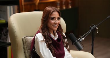 مي كساب في "بداية جديدة": دعم الشباب وتنمية العقول مفتاح المستقبل.. ووالدي كان أكبر داعم لى