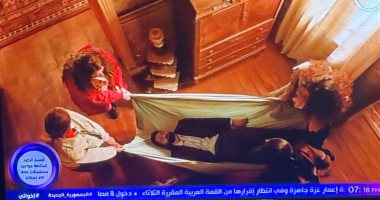 فى الحلقة الثانية من مسلسل إخواتي.. القبض على نيللى كريم وظهور مميز للنجمة شيرين رضا والنجم محمد ممدوح.. الحلقة تنتهى بطلب زواج ممدوح من روبى لإنقاذهم من جريمة قتل "ربيع".. صور
