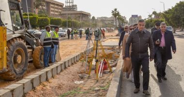 محافظ الإسكندرية: تطوير ميدان الغزالتين وإضافة حارات مرورية جديدة بعرض 7 أمتار