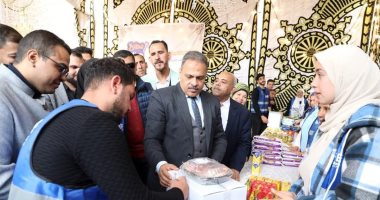 محافظ الشرقية يشهد تجهيز 4 آلاف كرتونة أغذية لتوزيعها على الأسر الأولى بالرعاية