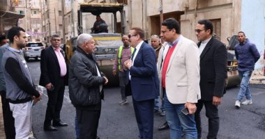 محافظ المنوفية يتفقد أعمال الرصف والتطوير بمنطقة مساكن النجدة