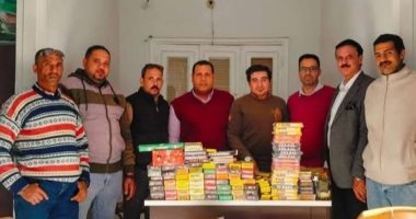 تموين سوهاج يضبط 12 ألف عبوة ألعاب نارية في حملة بجهينة والمنشأة.. صور جانب من المضبوطات