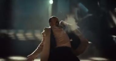 الشبكة نيوز : 
                                            الشرنقة الحلقة 7.. أحمد داوود يصيب رامي الطمباري بطلق ناري ويحرر سارة أبي كنعان
                                        